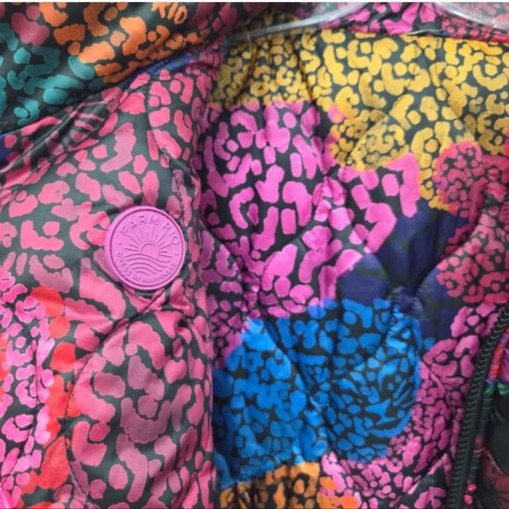 FARM Rio Reversible Puffer Jacket - Picture 3 of 4